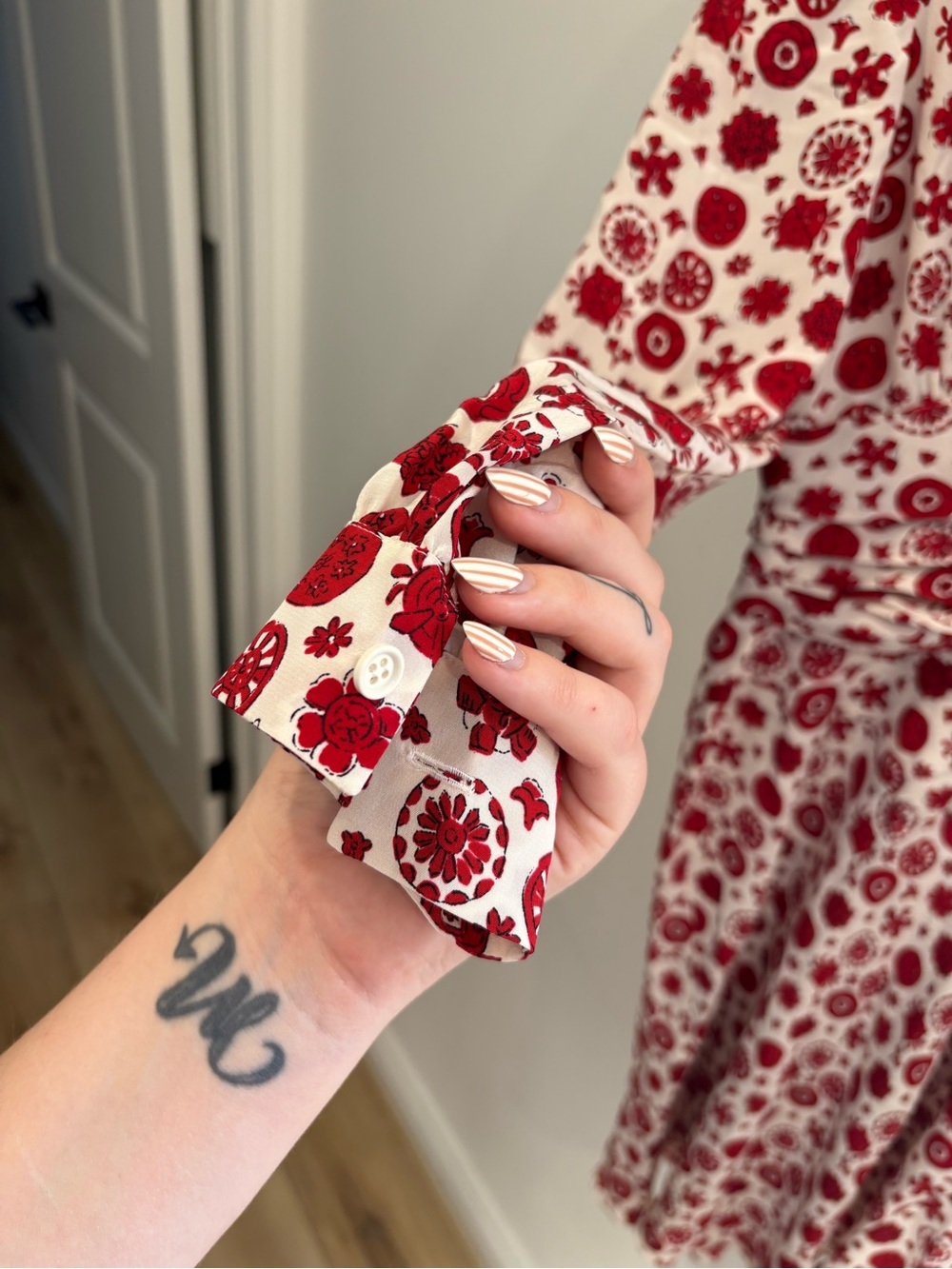 VINTAGE 100% SILK MIU MIU MIDI DRESS - Picture 3 of 11